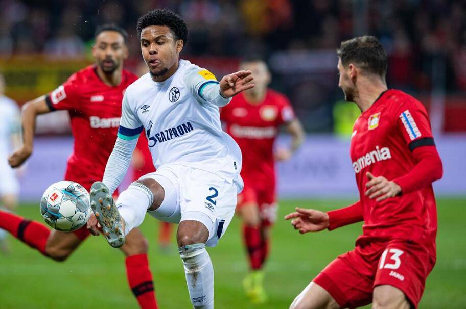 尤文图斯内部会议纪要流出——今晨止住颓势,德甲使命明确,控场能力受关注的简单介绍 尤文图斯内部会议纪要流出——今晨止住颓势,德甲使命明确,控场能力受关注的简单介绍